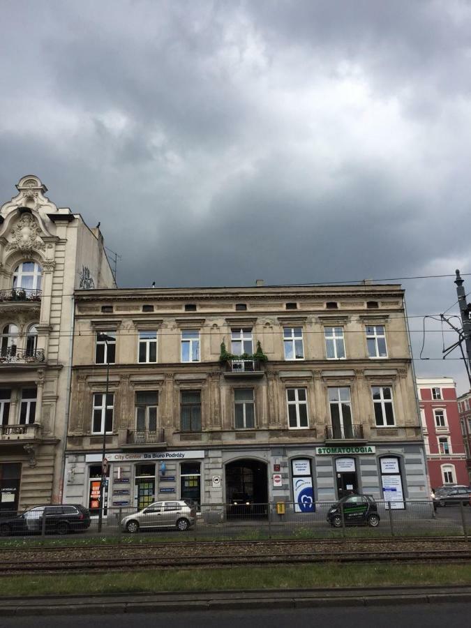 Ohmyhome - Kosciuszki Lodz  Luaran gambar